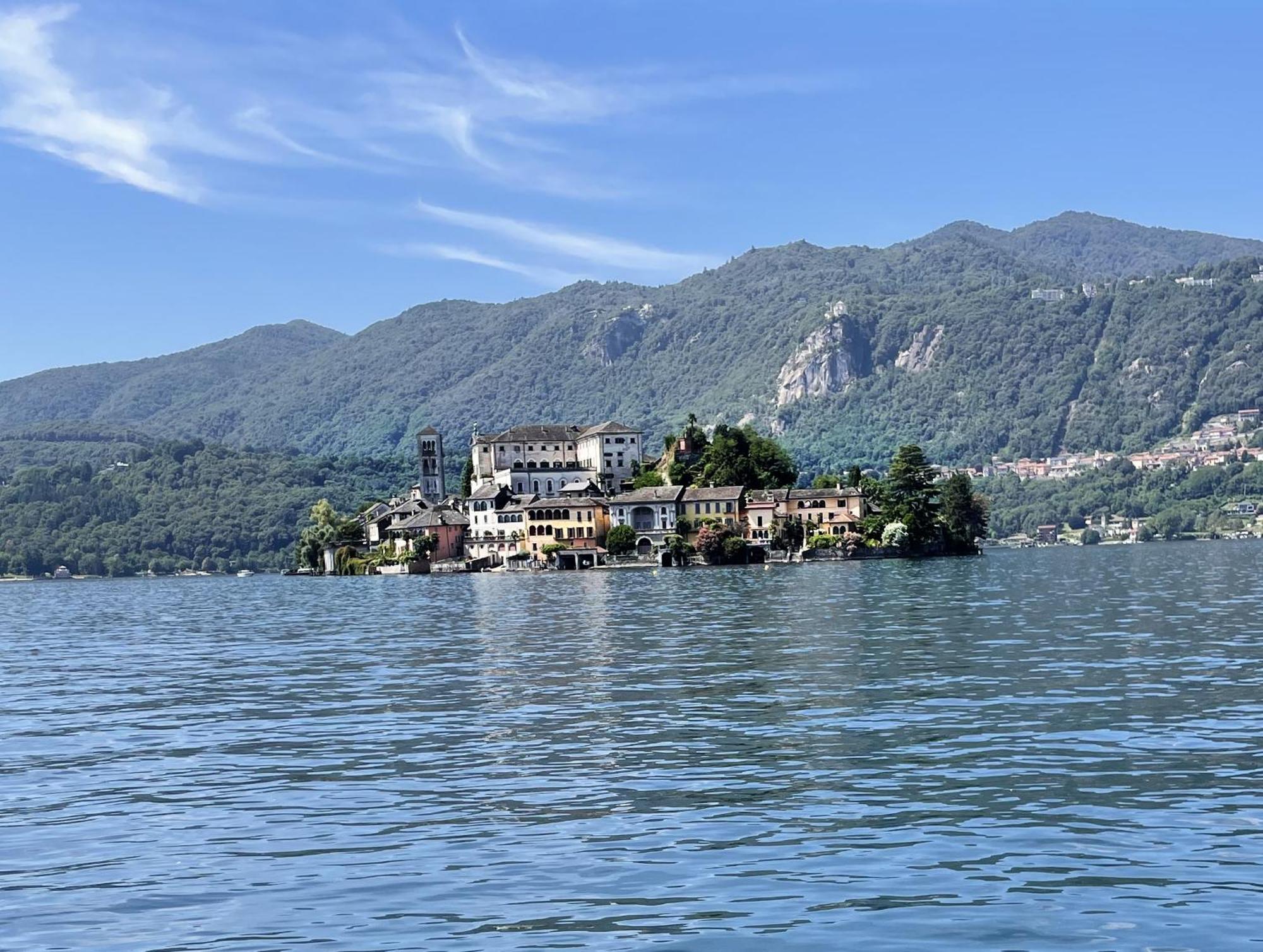Appartamento Vacanze Al Lago オルタ・サン・ジューリオ エクステリア 写真